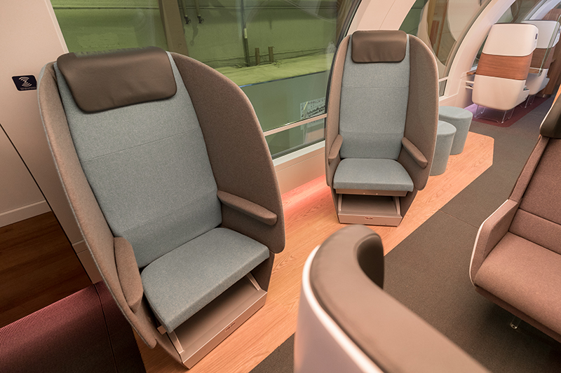 Camira's Synergy and Main Line Flax fabrics on the Deutsche Bahn IdeasTrain web