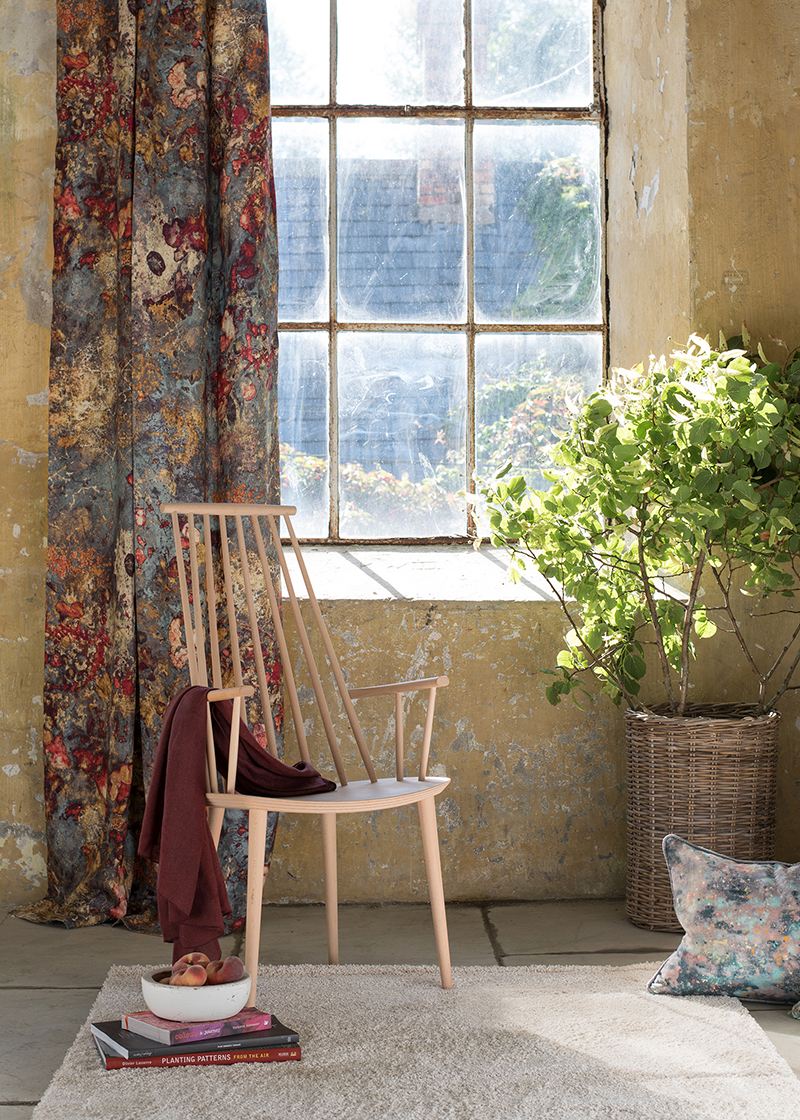 Earthed - Faded Grandeur - Latobius (002) web