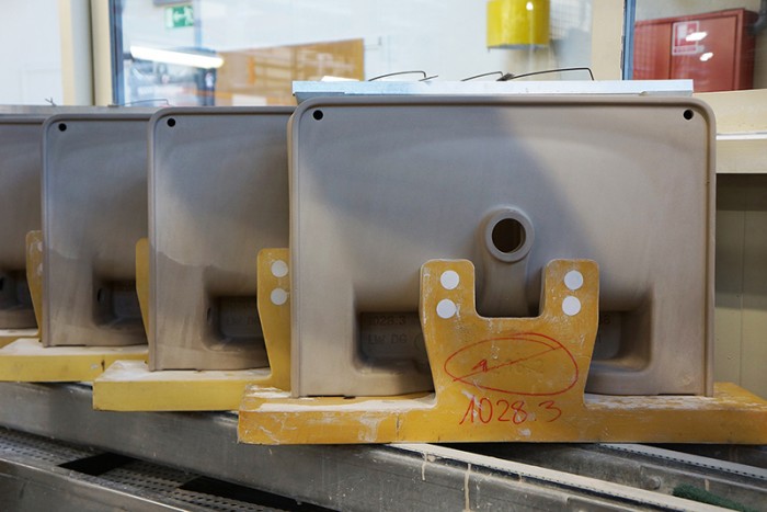 LAUFEN_SaphirKeramik_02