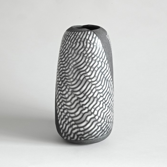 Raku-David-Roberts-Counterpoint-Ripple-42h-x-20dia-web