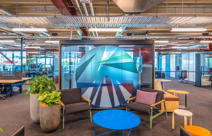 Boss-Design-BHive-Workplace-2