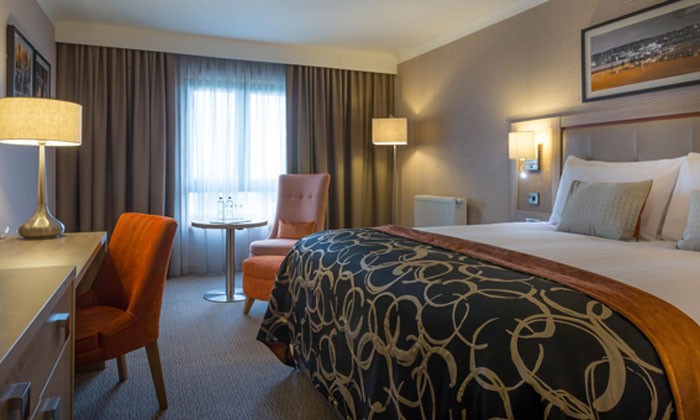 Design-Insider-Skopos-Clayton-Bedroom--Scheme