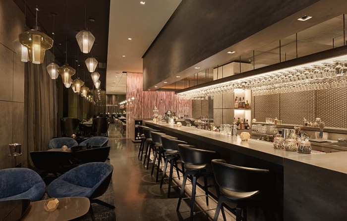 Copyright 2016 Matthew Shaw. See licence supplied with this image for full terms & conditions. Copy available at: www.matthewshaw.co.uk/copyright.html Not for use by architects, interior designers or other hotel suppliers without permission from Matthew Shaw