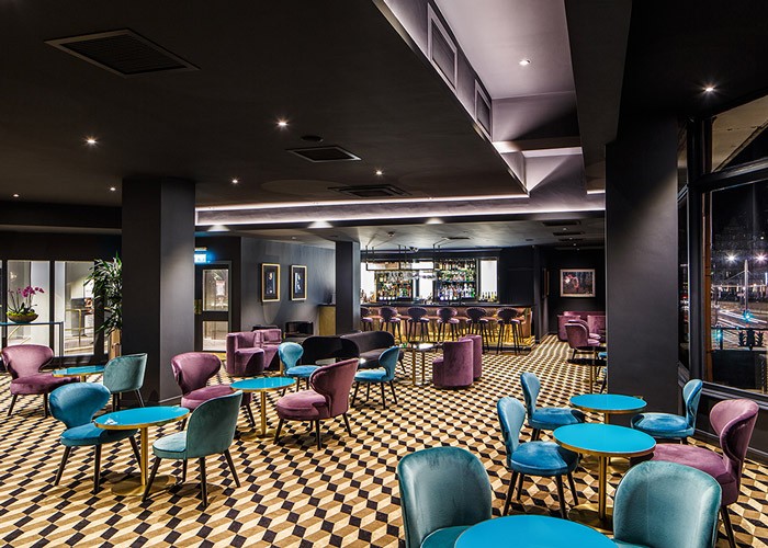 RHA-Mercure-Edinburgh-City-Princes-Street-Bar-And-Brasserie-web1
