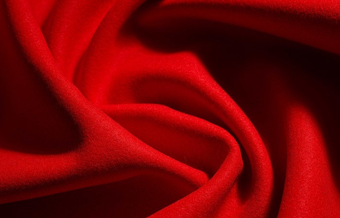 Hainsworth-close-up-details-low-web