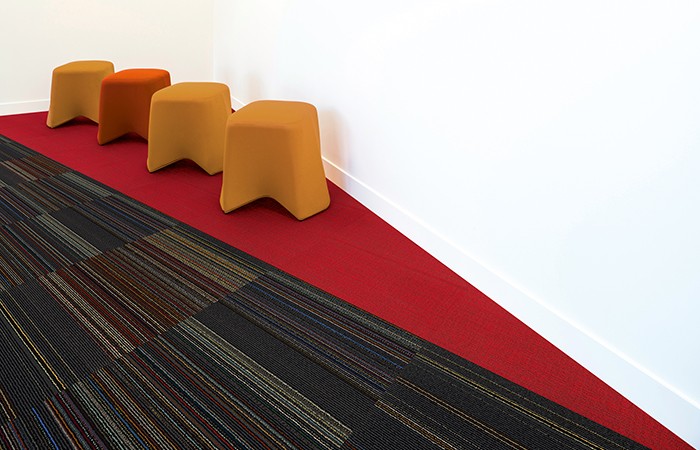 Design Insider Amtico Anchor Red