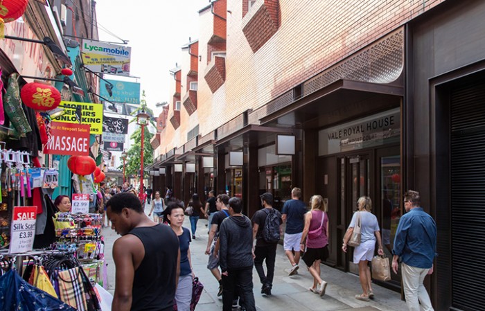 Design Insider BuckleyGrayYeoman Central Cross Outside