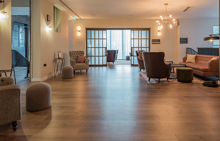 Design Insider Furniture Fusion Hotel Indigo Lounge