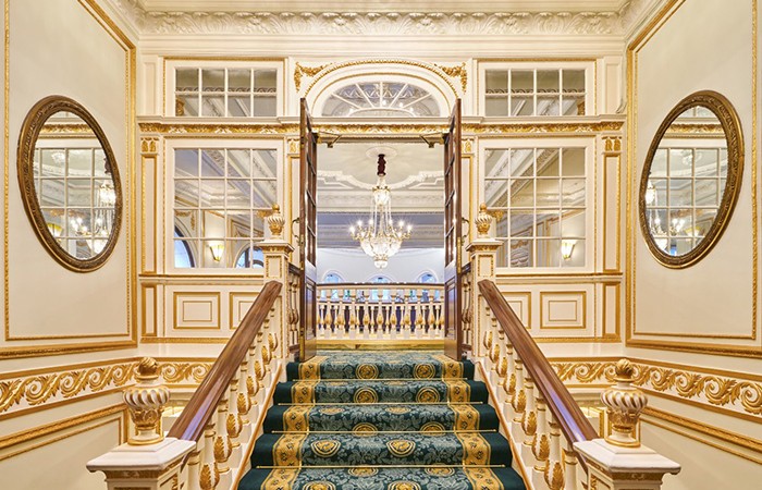 Design-Insider-Wilton Carpets Stairs